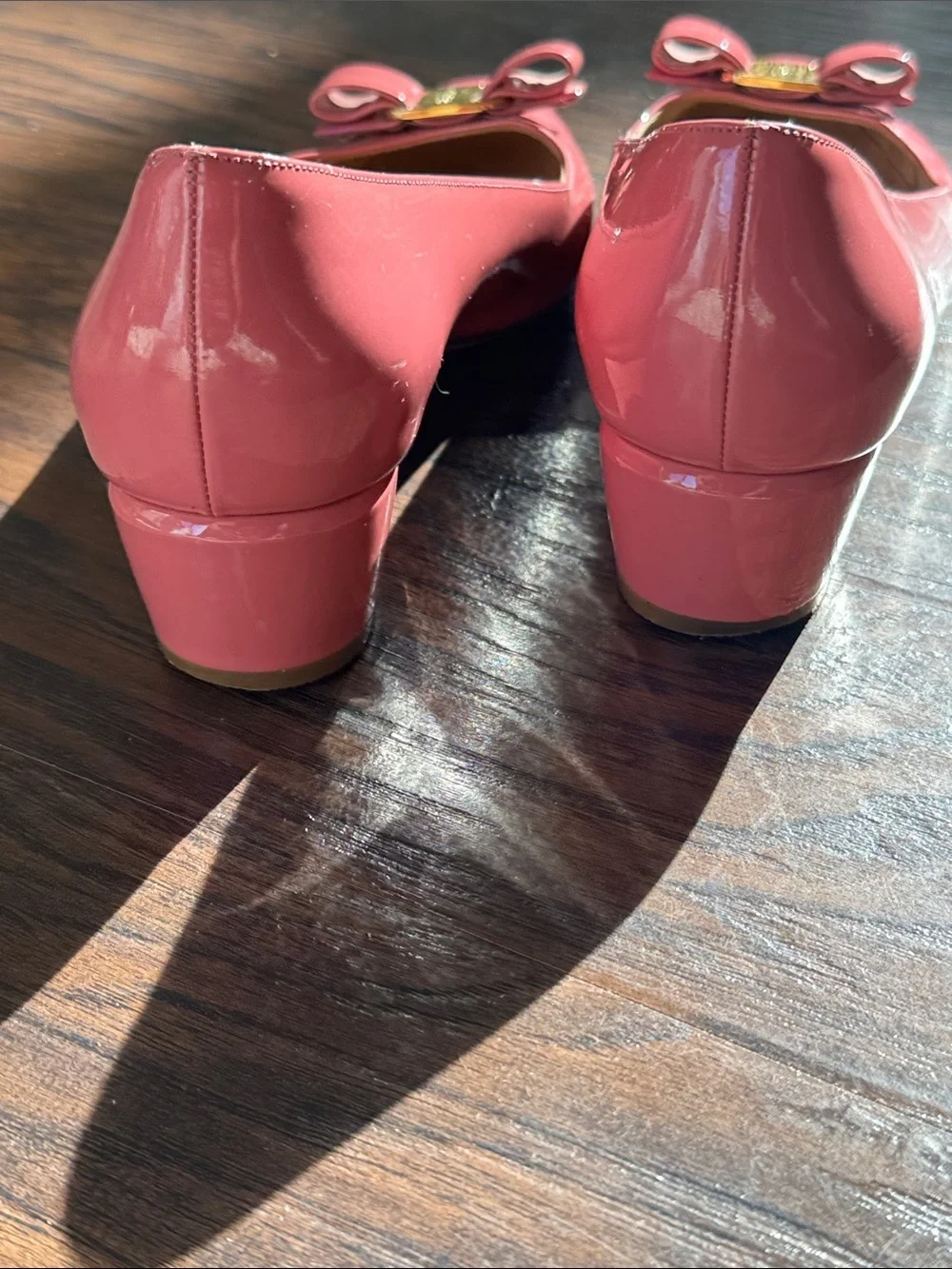 Salvatore Ferragamo 💕 Pink Patent Vara Bow Flats, Sz 10B